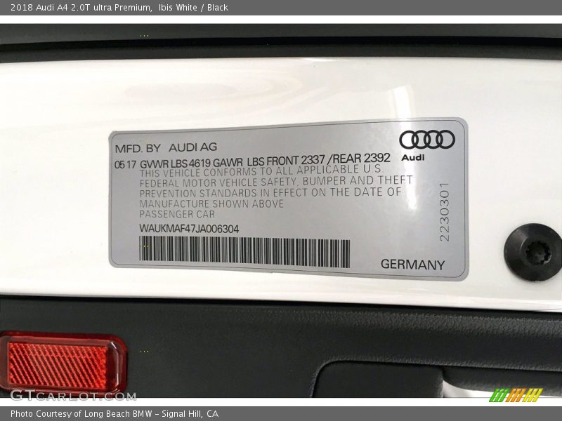 Ibis White / Black 2018 Audi A4 2.0T ultra Premium