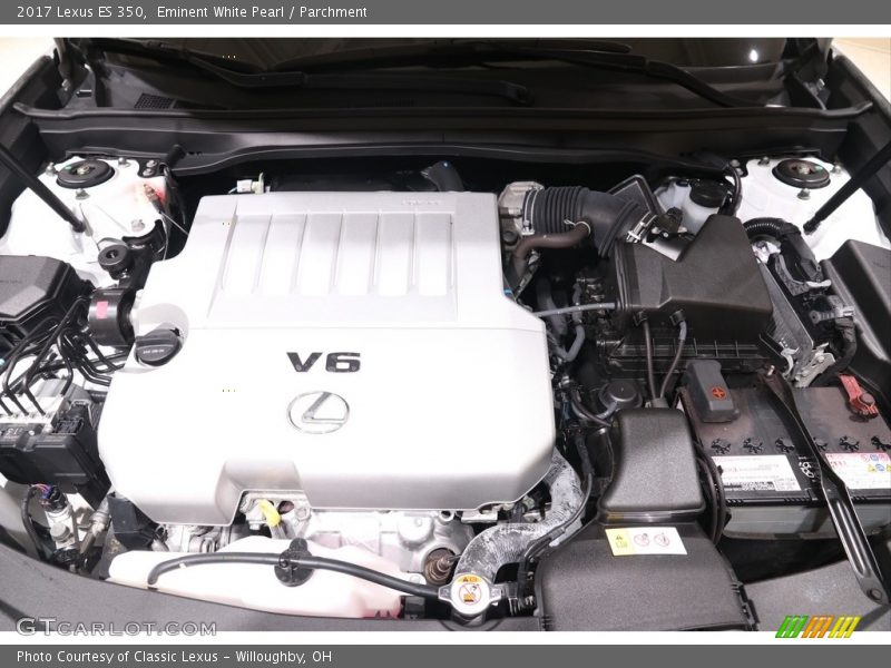 Eminent White Pearl / Parchment 2017 Lexus ES 350