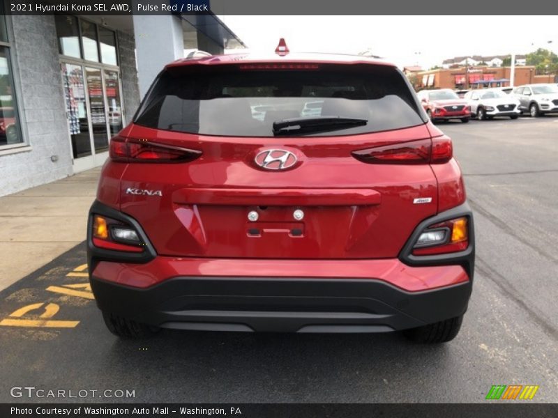 Pulse Red / Black 2021 Hyundai Kona SEL AWD