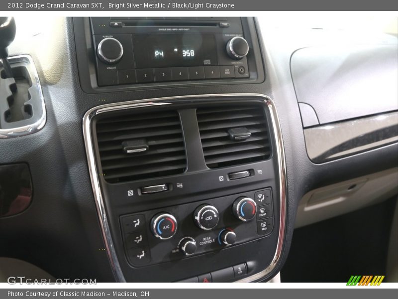 Bright Silver Metallic / Black/Light Graystone 2012 Dodge Grand Caravan SXT