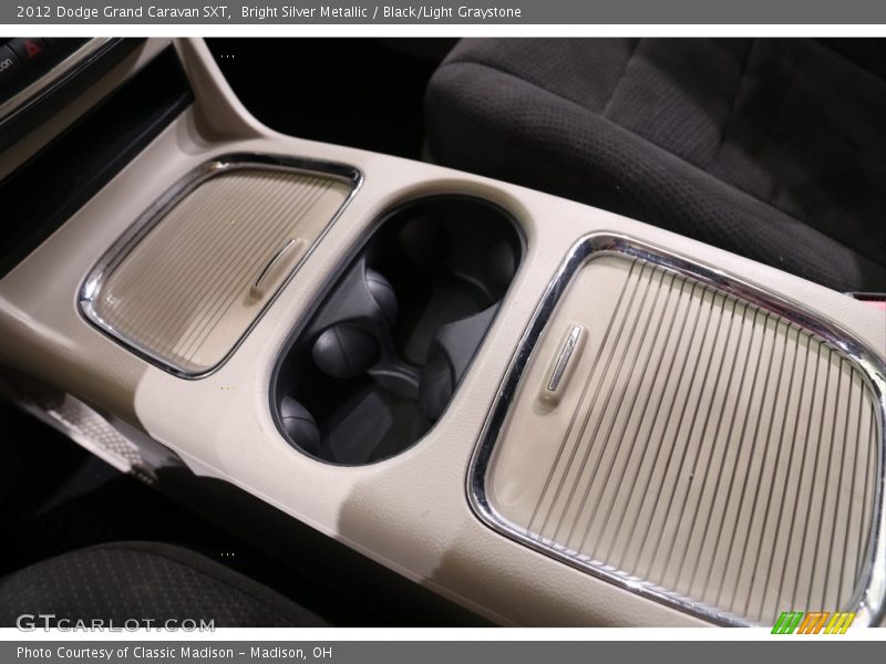 Bright Silver Metallic / Black/Light Graystone 2012 Dodge Grand Caravan SXT