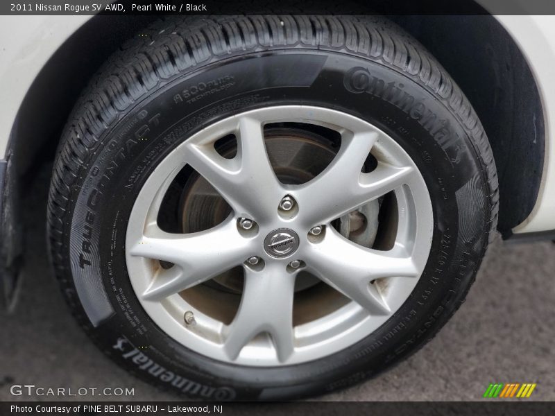 Pearl White / Black 2011 Nissan Rogue SV AWD