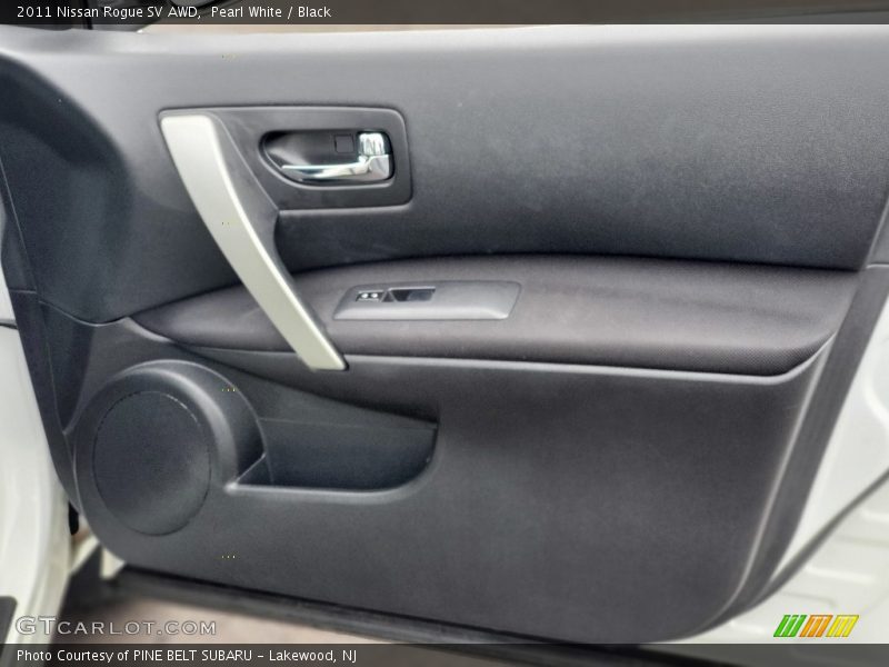 Pearl White / Black 2011 Nissan Rogue SV AWD