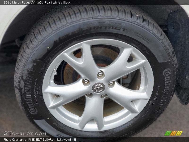 Pearl White / Black 2011 Nissan Rogue SV AWD