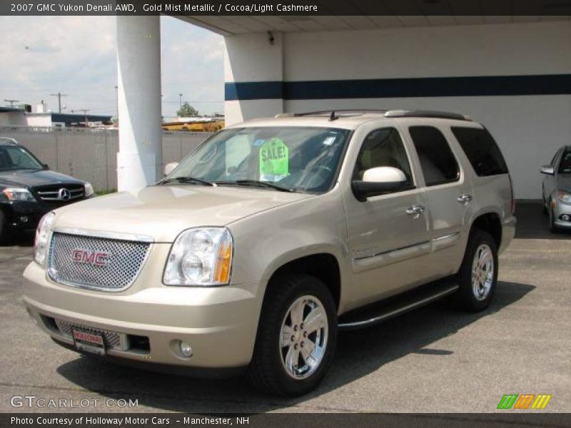 Gold Mist Metallic / Cocoa/Light Cashmere 2007 GMC Yukon Denali AWD