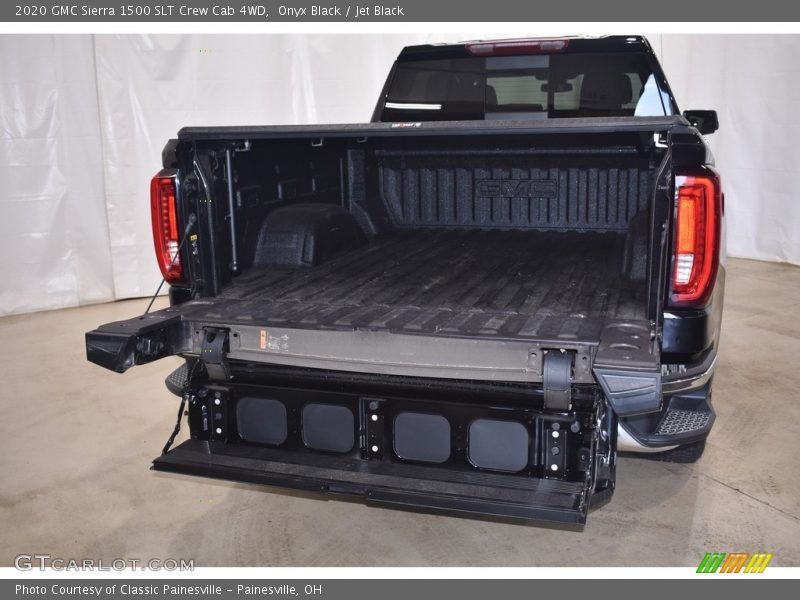 Onyx Black / Jet Black 2020 GMC Sierra 1500 SLT Crew Cab 4WD