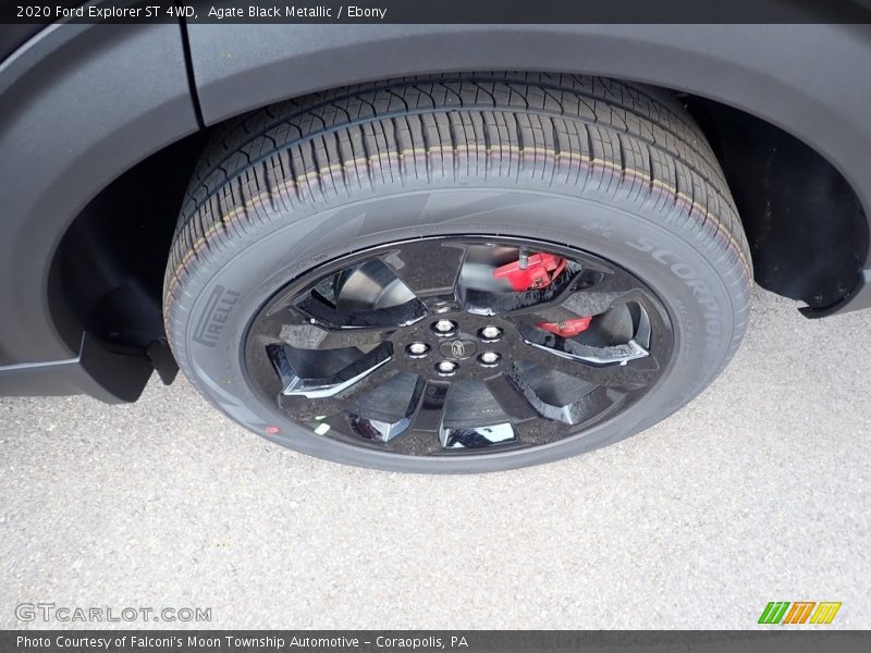  2020 Explorer ST 4WD Wheel