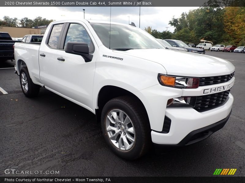 Front 3/4 View of 2020 Silverado 1500 Custom Double Cab 4x4