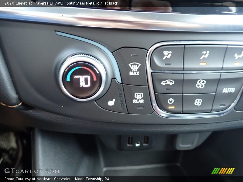 Satin Steel Metallic / Jet Black 2020 Chevrolet Traverse LT AWD