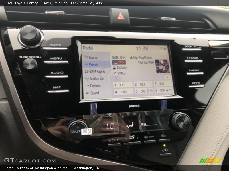 Midnight Black Metallic / Ash 2020 Toyota Camry SE AWD