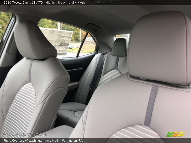 Midnight Black Metallic / Ash 2020 Toyota Camry SE AWD