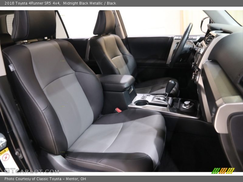 Midnight Black Metallic / Black 2018 Toyota 4Runner SR5 4x4