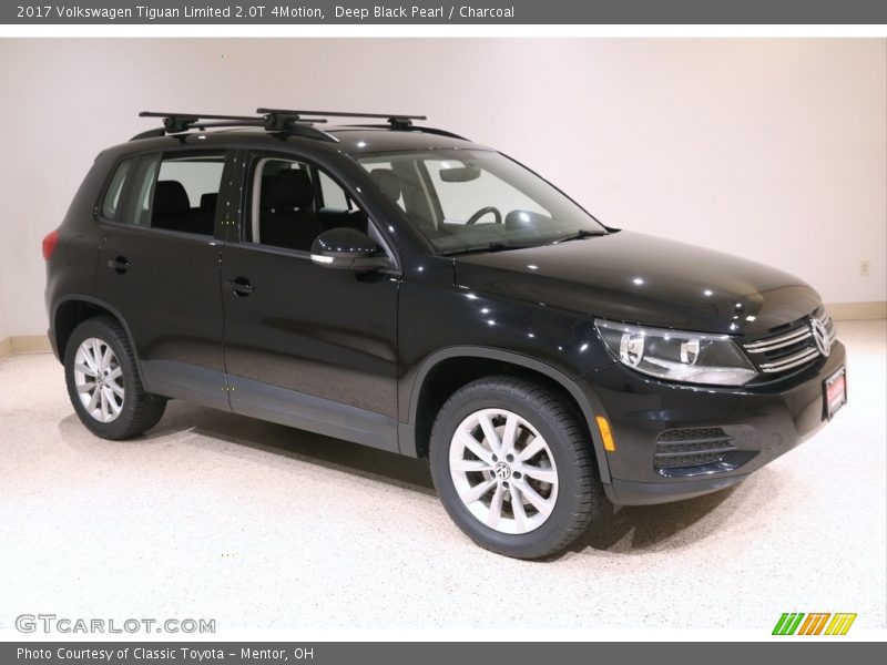 Deep Black Pearl / Charcoal 2017 Volkswagen Tiguan Limited 2.0T 4Motion