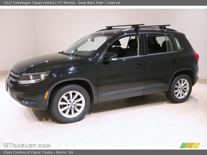 Deep Black Pearl / Charcoal 2017 Volkswagen Tiguan Limited 2.0T 4Motion