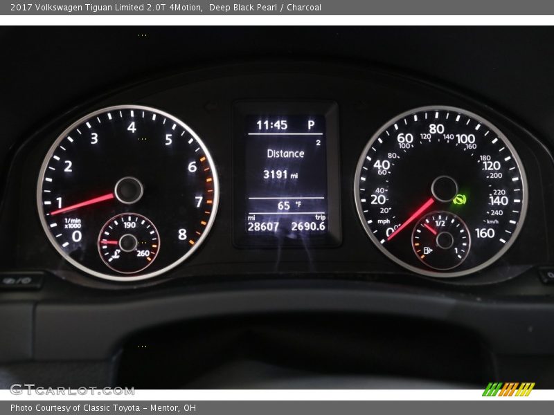 Deep Black Pearl / Charcoal 2017 Volkswagen Tiguan Limited 2.0T 4Motion