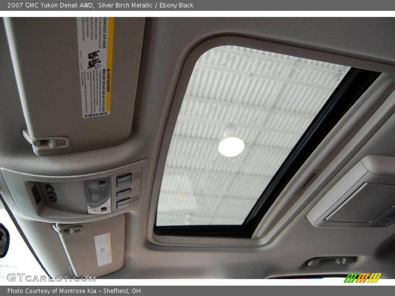 Silver Birch Metallic / Ebony Black 2007 GMC Yukon Denali AWD