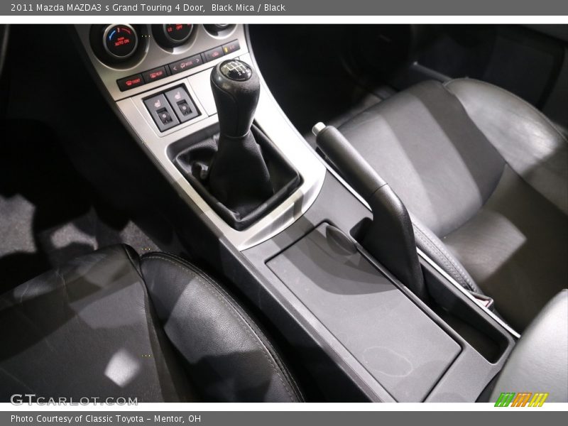  2011 MAZDA3 s Grand Touring 4 Door 6 Speed Manual Shifter