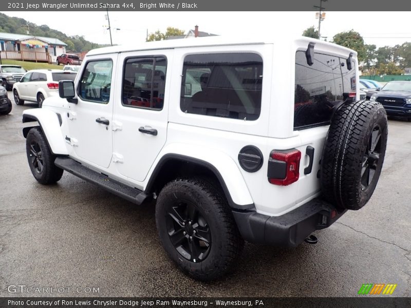 Bright White / Black 2021 Jeep Wrangler Unlimited Sahara 4x4