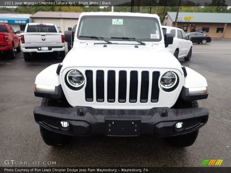 Bright White / Black 2021 Jeep Wrangler Unlimited Sahara 4x4