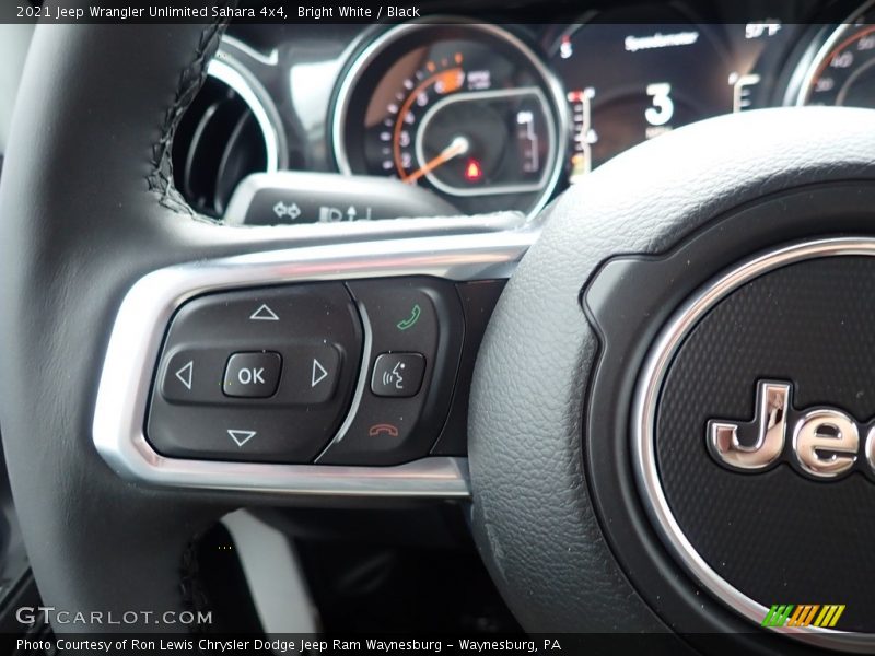 Bright White / Black 2021 Jeep Wrangler Unlimited Sahara 4x4
