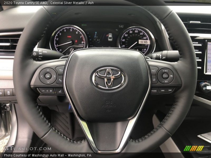  2020 Camry SE AWD Steering Wheel