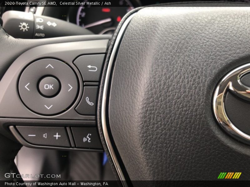  2020 Camry SE AWD Steering Wheel