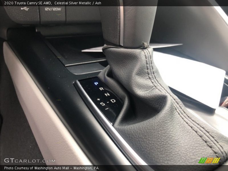  2020 Camry SE AWD 8 Speed Automatic Shifter