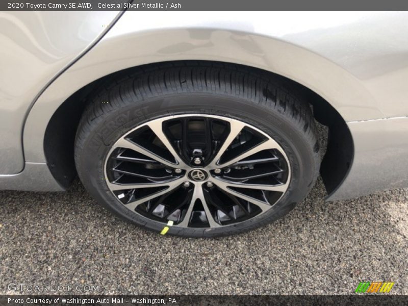  2020 Camry SE AWD Wheel