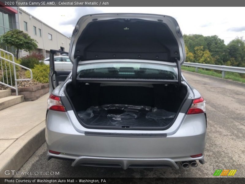  2020 Camry SE AWD Trunk