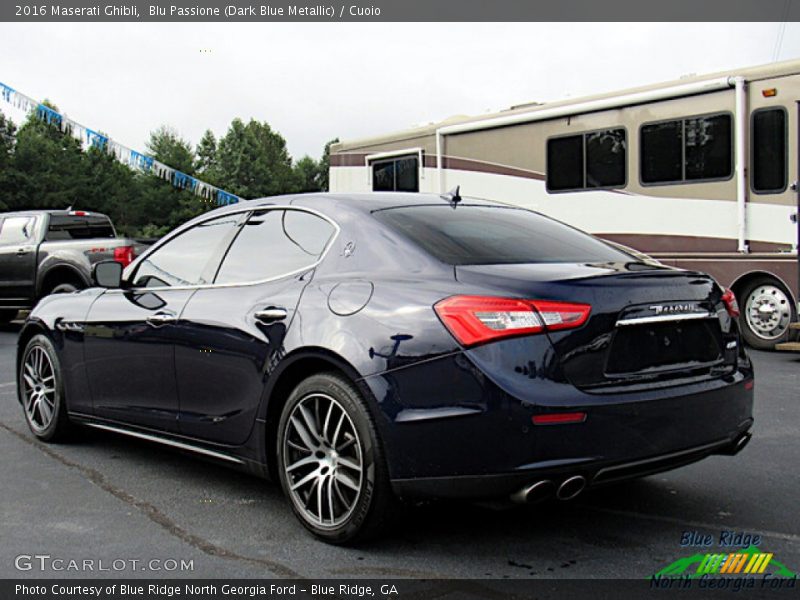 Blu Passione (Dark Blue Metallic) / Cuoio 2016 Maserati Ghibli