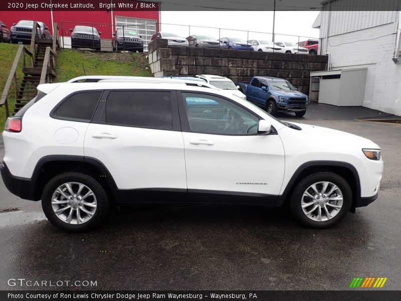 Bright White / Black 2020 Jeep Cherokee Latitude