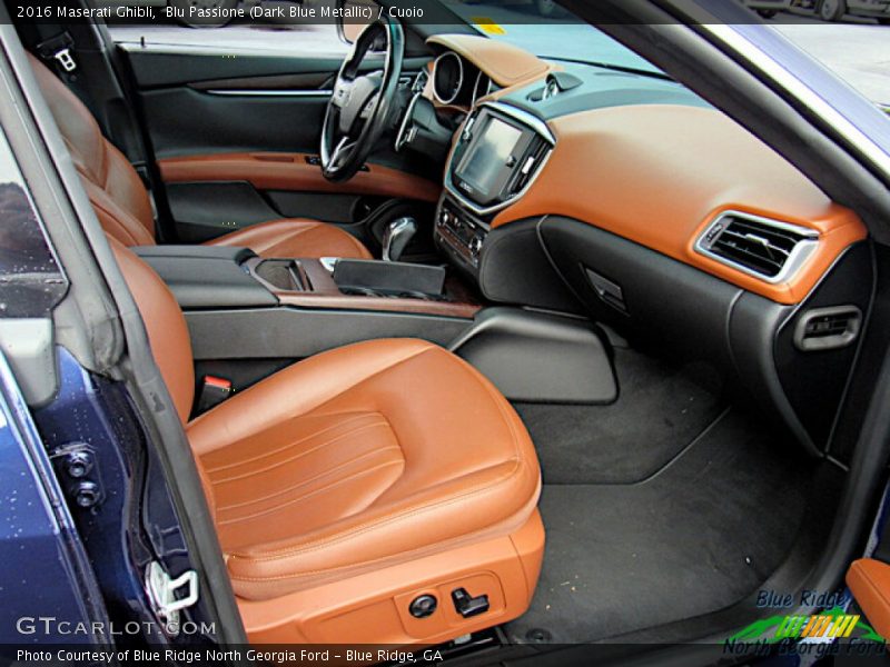 Blu Passione (Dark Blue Metallic) / Cuoio 2016 Maserati Ghibli