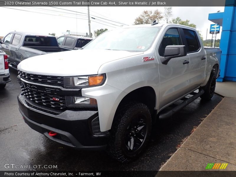 Front 3/4 View of 2020 Silverado 1500 Custom Trail Boss Crew Cab 4x4