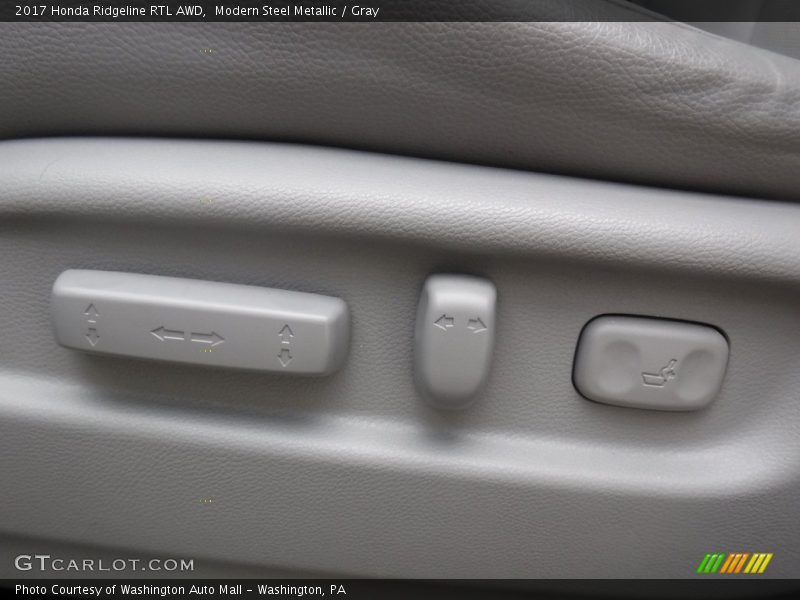 Modern Steel Metallic / Gray 2017 Honda Ridgeline RTL AWD