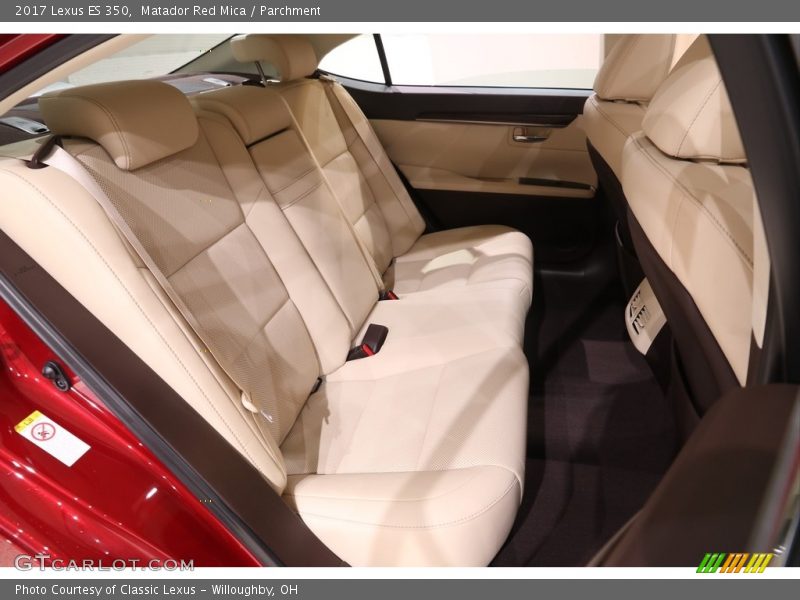 Matador Red Mica / Parchment 2017 Lexus ES 350