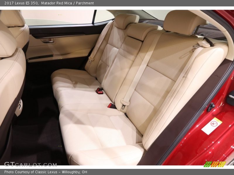 Matador Red Mica / Parchment 2017 Lexus ES 350