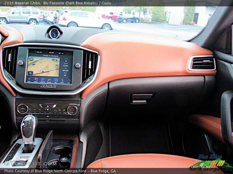 Blu Passione (Dark Blue Metallic) / Cuoio 2016 Maserati Ghibli