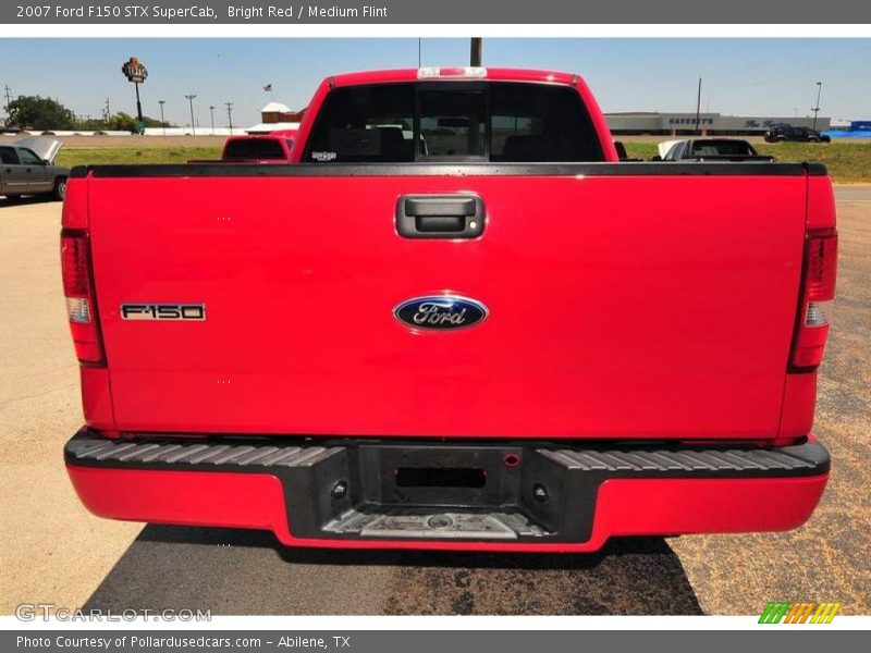 Bright Red / Medium Flint 2007 Ford F150 STX SuperCab