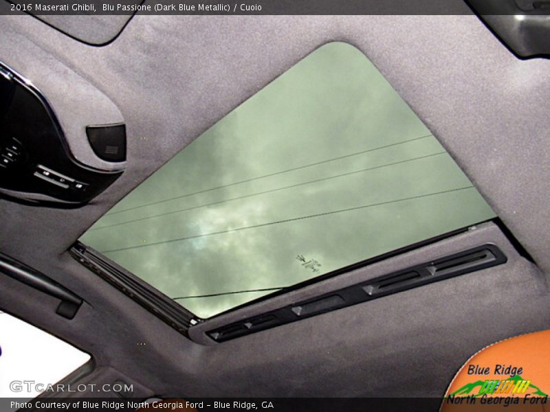 Blu Passione (Dark Blue Metallic) / Cuoio 2016 Maserati Ghibli