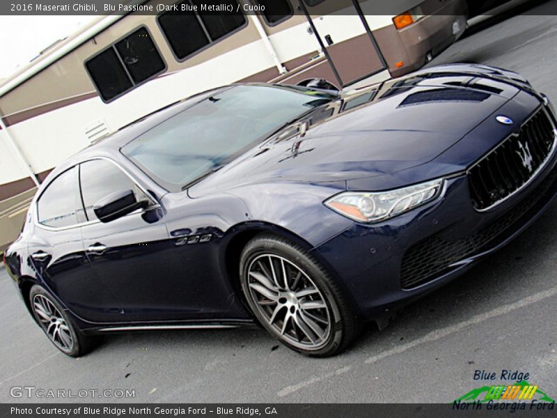 Blu Passione (Dark Blue Metallic) / Cuoio 2016 Maserati Ghibli