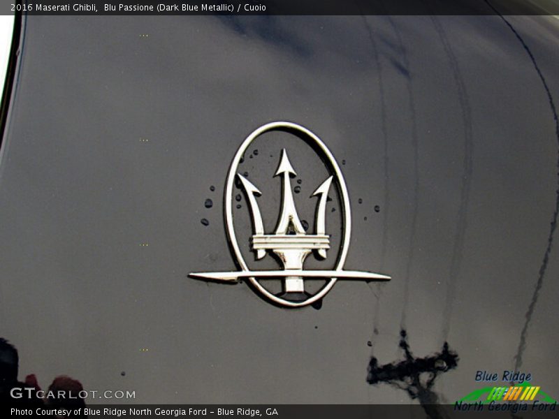 Blu Passione (Dark Blue Metallic) / Cuoio 2016 Maserati Ghibli