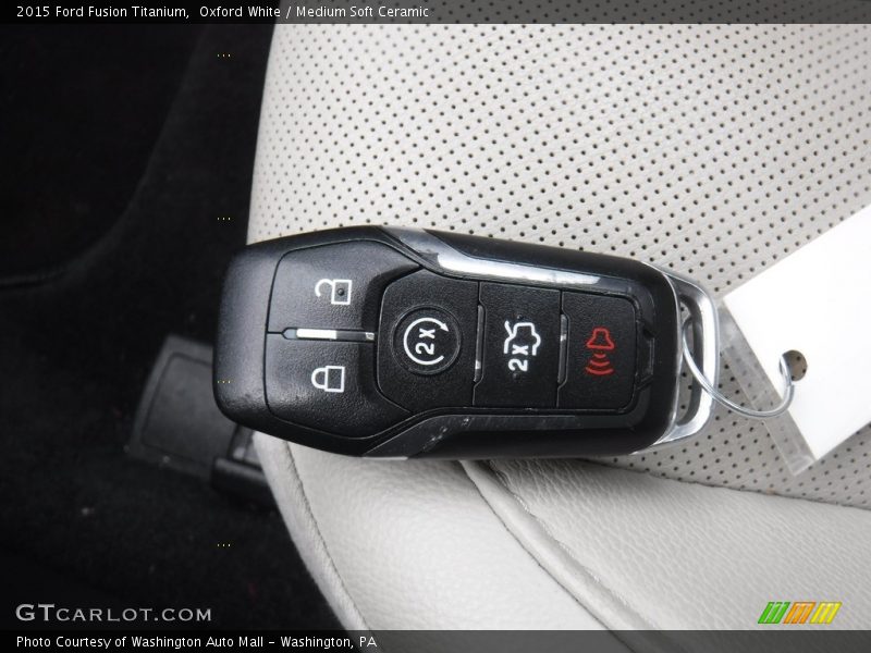 Oxford White / Medium Soft Ceramic 2015 Ford Fusion Titanium
