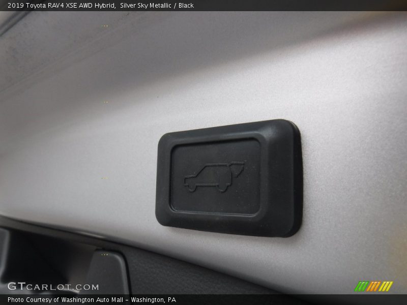 Silver Sky Metallic / Black 2019 Toyota RAV4 XSE AWD Hybrid