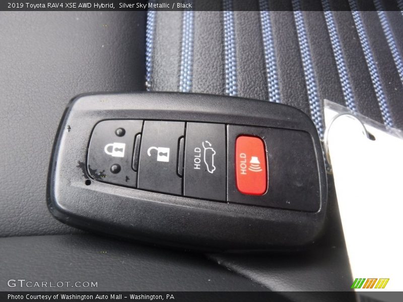 Silver Sky Metallic / Black 2019 Toyota RAV4 XSE AWD Hybrid