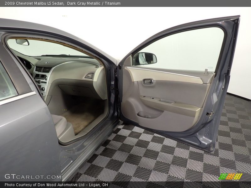 Dark Gray Metallic / Titanium 2009 Chevrolet Malibu LS Sedan