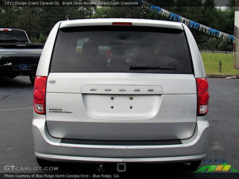 Bright Silver Metallic / Black/Light Graystone 2012 Dodge Grand Caravan SE