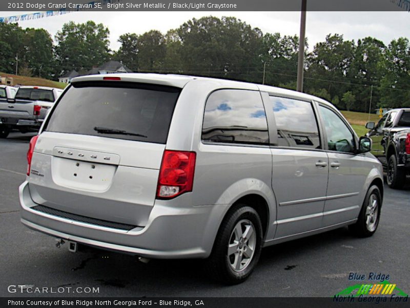 Bright Silver Metallic / Black/Light Graystone 2012 Dodge Grand Caravan SE