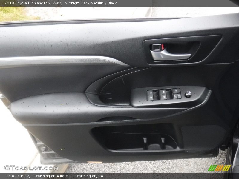 Midnight Black Metallic / Black 2018 Toyota Highlander SE AWD