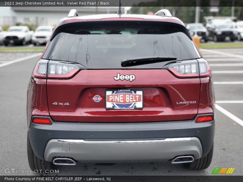 Velvet Red Pearl / Black 2021 Jeep Cherokee Limited 4x4