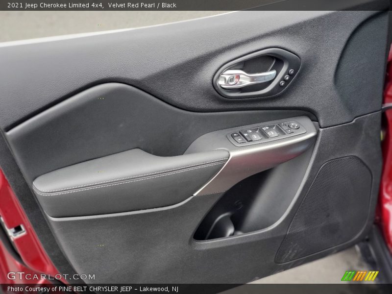 Velvet Red Pearl / Black 2021 Jeep Cherokee Limited 4x4
